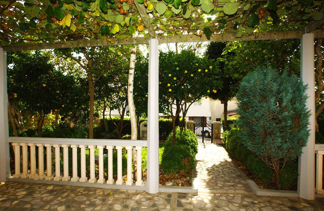 Mm Kovacevic Apartments Petrovac ภายนอก รูปภาพ