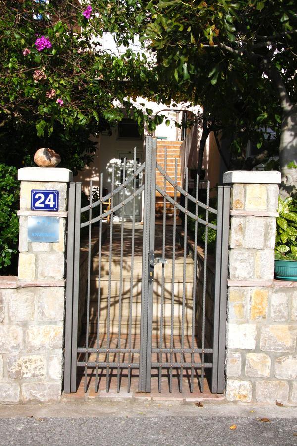 Mm Kovacevic Apartments Petrovac ภายนอก รูปภาพ