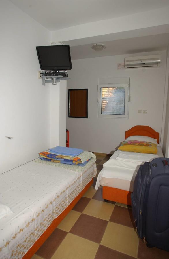Mm Kovacevic Apartments Petrovac ภายนอก รูปภาพ